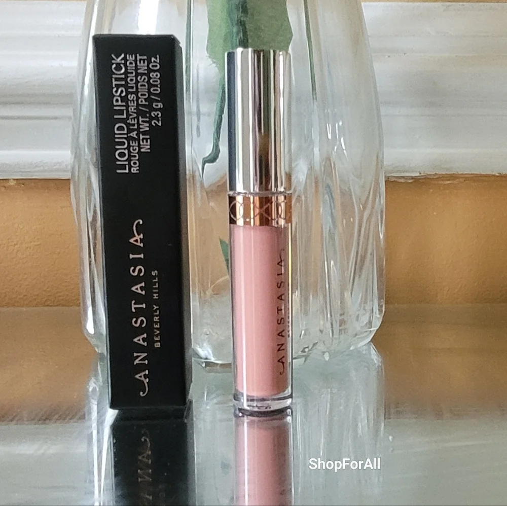 💥💥Host pick 💥💥Anastasia Beverly Hills Lipstick and Lip Gloss Duo Crus